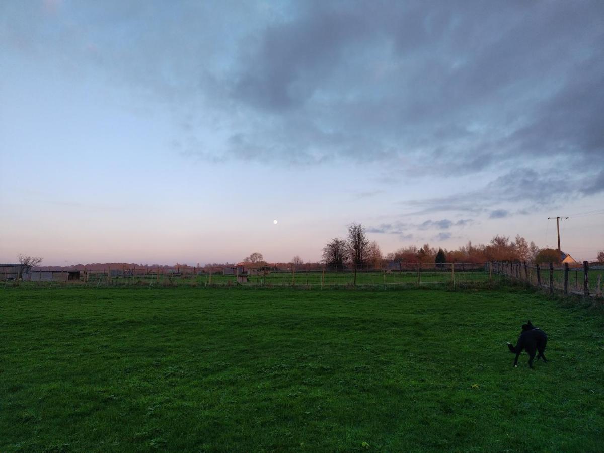 Bed and Breakfast A la campagne, au calme Monterolier Esterno foto