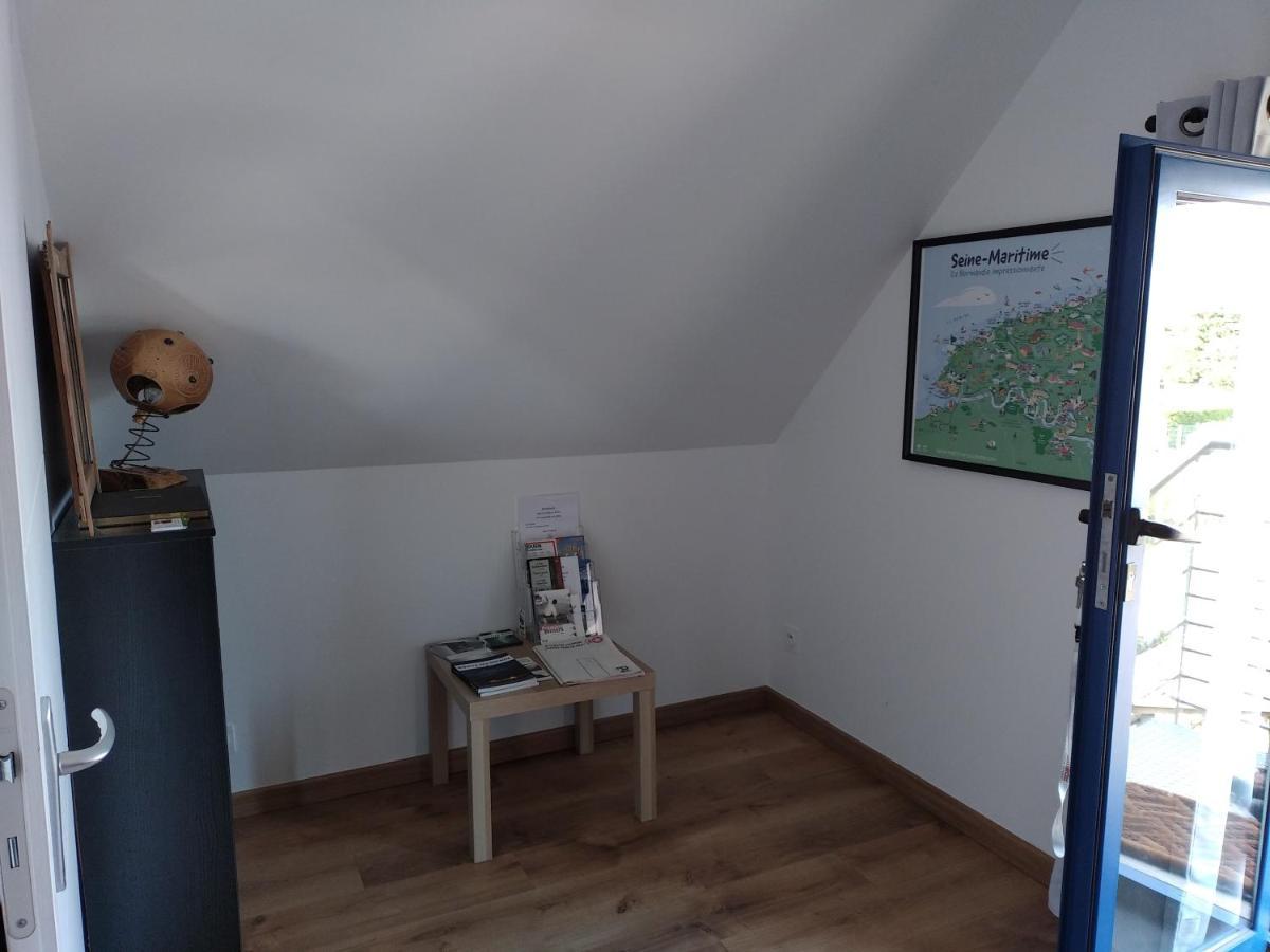 Bed and Breakfast A la campagne, au calme Monterolier Esterno foto